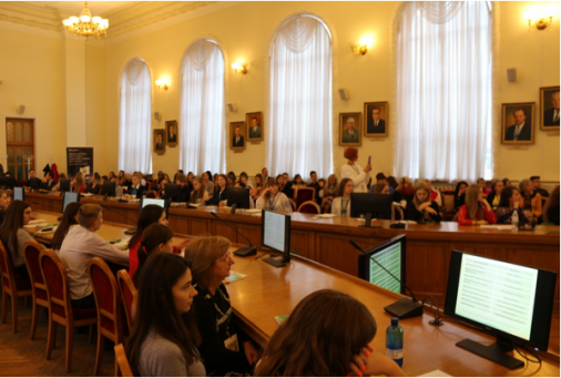 ​ПриватБанк взяв участь у Всеукраїнському форумі лідерів учнівського самоврядування